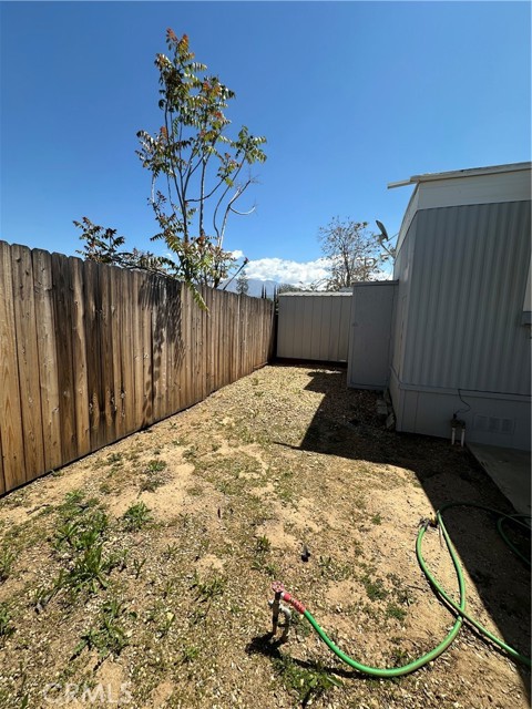 12830 6th, Yucaipa CA: https://media.crmls.org/medias/96efd8e4-89ca-4d97-b268-674e72dd8584.jpg