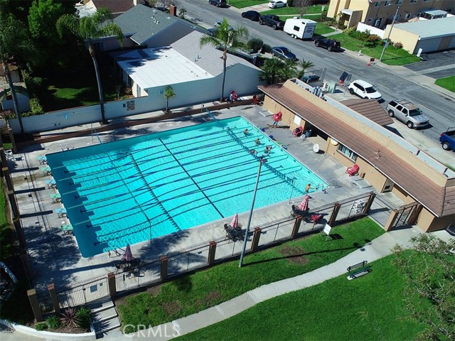 Image 70 of 65 For 10565 Chinook Avenue