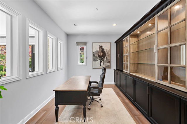 102 Orchid Ter, Irvine CA: https://media.crmls.org/medias/96f03e2f-cf31-423e-bc9c-b506bf18ab80.jpg