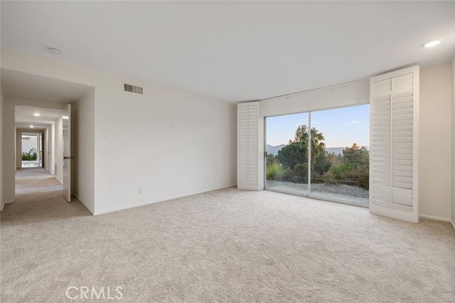 Detail Gallery Image 42 of 69 For 5260 Gould Ave, La Canada Flintridge,  CA 91011 - 3 Beds | 3 Baths