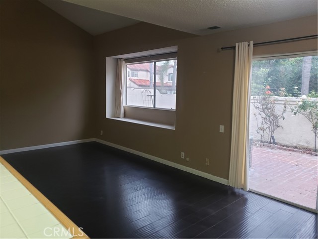 Detail Gallery Image 11 of 23 For 8896 Grandville, Westminster,  CA 92683 - 3 Beds | 2/1 Baths