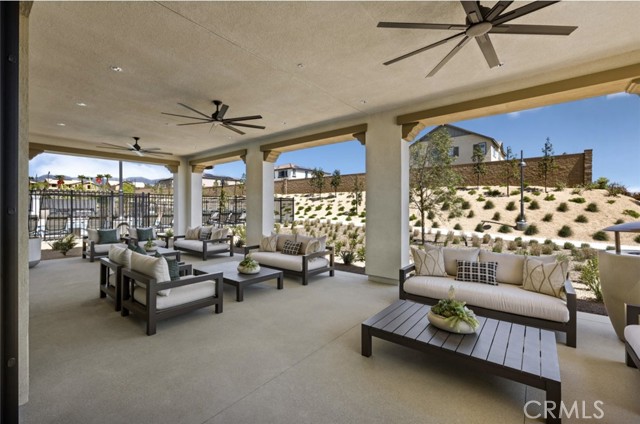 Detail Gallery Image 14 of 15 For 16583 Bottlebrush Ln #1,  Fontana,  CA 92336 - 3 Beds | 2 Baths
