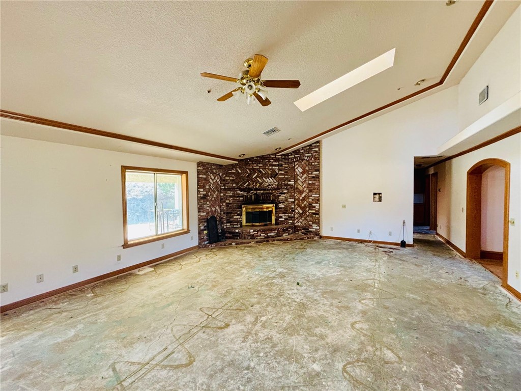 44000 Lakeview Road, Lake Hughes, California 93532, 4 Bedrooms Bedrooms, ,3 BathroomsBathrooms,Residential,For Sale,44000 Lakeview Road,CRSR24049173