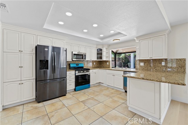 Detail Gallery Image 8 of 45 For 9504 Lemon, Rancho Cucamonga,  CA 91737 - 4 Beds | 2 Baths