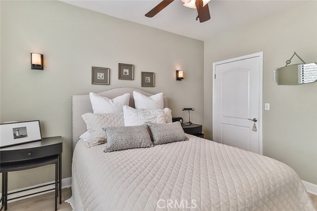 Detail Gallery Image 33 of 49 For 4724 Kester Ave #404,  Sherman Oaks,  CA 91403 - 3 Beds | 2 Baths