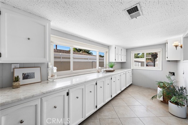 Detail Gallery Image 13 of 27 For 530 N Wayfield Street, Orange,  CA 92867 - 3 Beds | 2 Baths