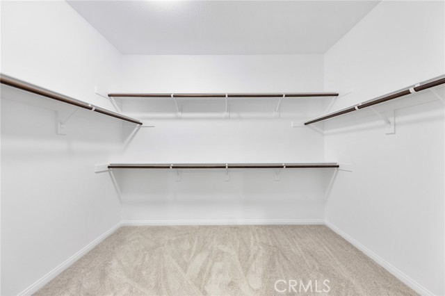 7733 Lupin Street, Chino CA: https://media.crmls.org/medias/96f49bc3-90e2-476e-adc7-e95e591d576d.jpg