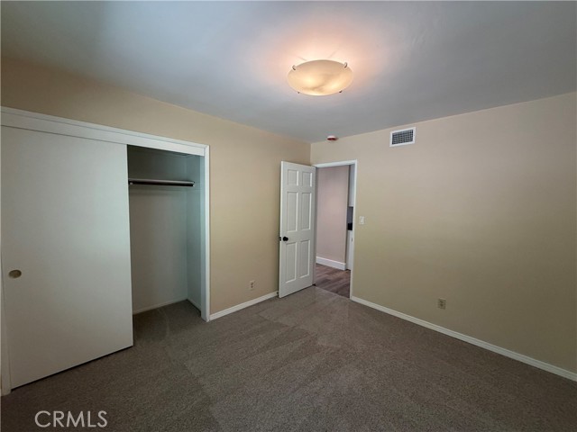 1042 Whispering Oaks photo 19