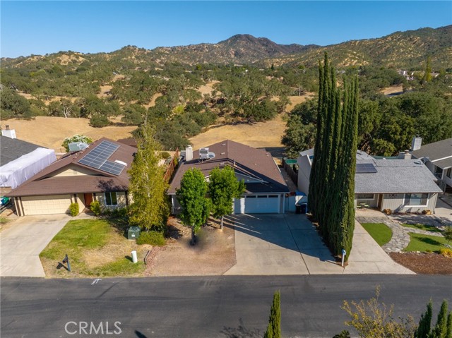 Detail Gallery Image 1 of 1 For 1978 Green Brook Ln, Paso Robles,  CA 93446 - 3 Beds | 2 Baths