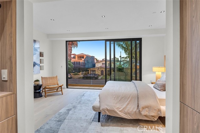 Detail Gallery Image 43 of 68 For 505 17th St, Huntington Beach,  CA 92648 - 3 Beds | 2/1 Baths