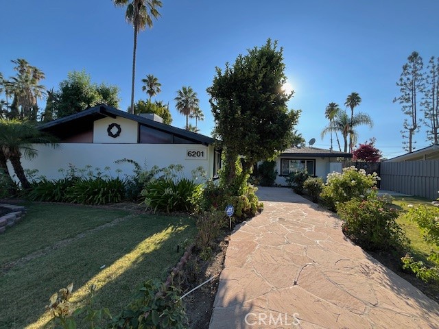 Detail Gallery Image 39 of 48 For 6201 Corbin Ave, Tarzana,  CA 91356 - 5 Beds | 4 Baths