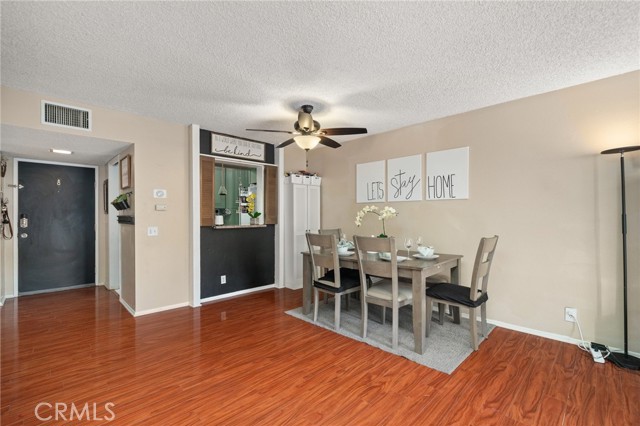 Detail Gallery Image 5 of 22 For 1918 S Dryden Ln, West Covina,  CA 91792 - 3 Beds | 1/1 Baths