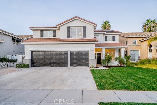 Detail Gallery Image 1 of 63 For 1051 Mountain Grove Ln, Corona,  CA 92881 - 5 Beds | 3 Baths