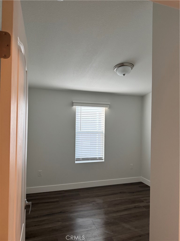 MLS #OC25241854 image #5