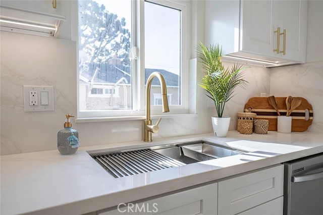 Detail Gallery Image 12 of 37 For 482 Mountain View St, Altadena,  CA 91001 - 3 Beds | 1/1 Baths