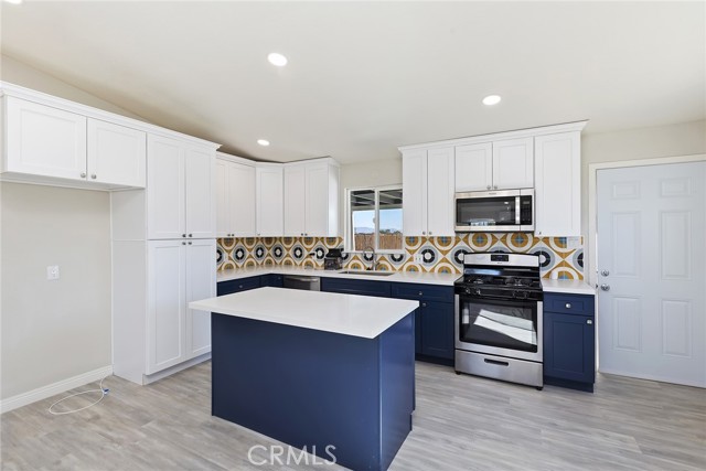 Detail Gallery Image 16 of 27 For 5951 Rose Ellen Ave, Twentynine Palms,  CA 92277 - 3 Beds | 2 Baths