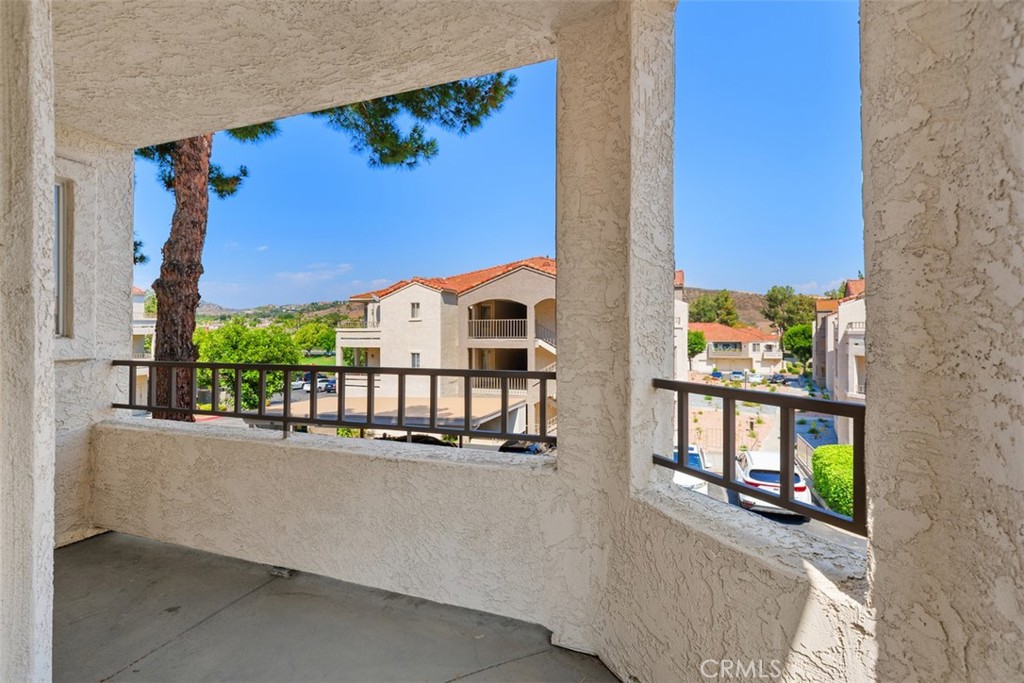1980 Las Colinas Circle #208