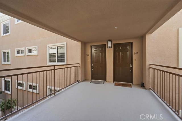 2750 Artesia Boulevard, Redondo Beach, California 90278, 2 Bedrooms Bedrooms, 0 ,2 BathroomsBathrooms,Residential,For Sale,Artesia,0,PV26103971