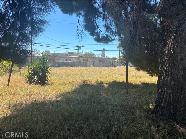 Detail Gallery Image 5 of 6 For 1551 Goodlett St, San Bernardino,  CA 92411 - 2 Beds | 1 Baths