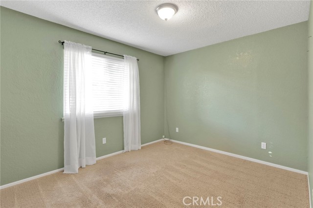 Detail Gallery Image 17 of 38 For 7859 Victor Ave, Hesperia,  CA 92345 - 3 Beds | 2 Baths