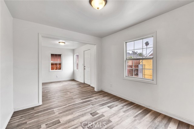 Detail Gallery Image 21 of 22 For 4339 E 1st, East Los Angeles,  CA 90022 - 3 Beds | 3 Baths