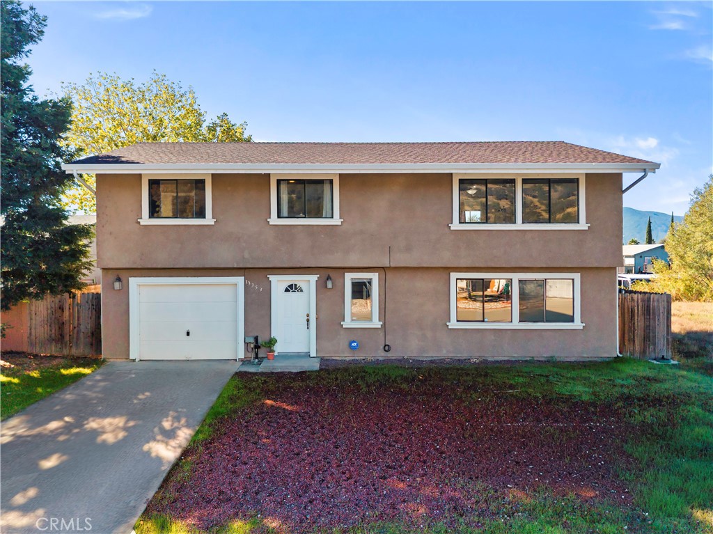 13353 Driftwood Village