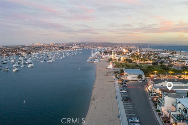 1811 W Bay Ave, Newport Beach, CA 92663