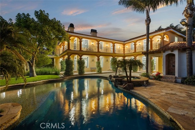 Detail Gallery Image 6 of 41 For 14667 Tyler St, Sylmar,  CA 91342 - 7 Beds | 6 Baths
