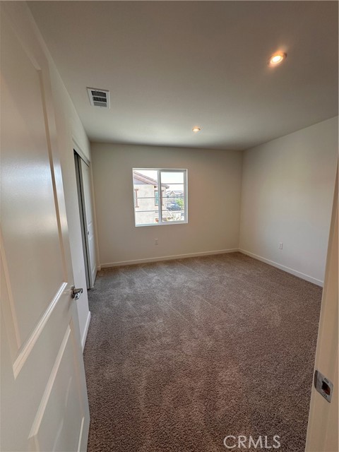 Detail Gallery Image 28 of 36 For 16042 Esparza Ln, Fontana,  CA 92336 - 4 Beds | 2/1 Baths