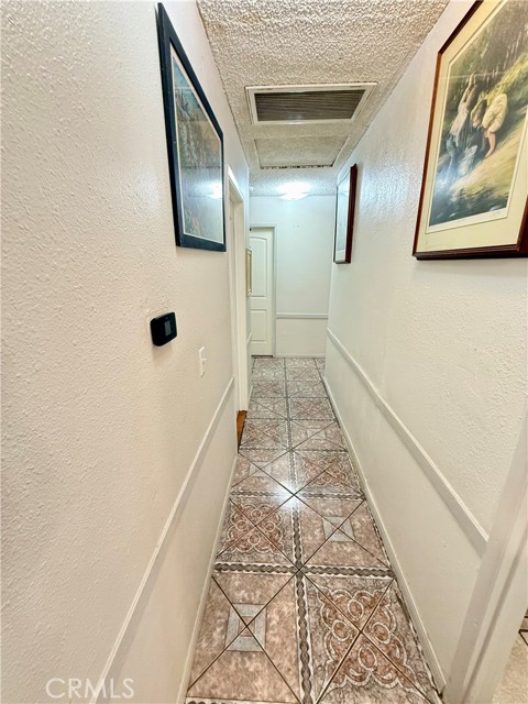 Detail Gallery Image 24 of 34 For 19107 Lyle Ave, Corona,  CA 92881 - 3 Beds | 2 Baths