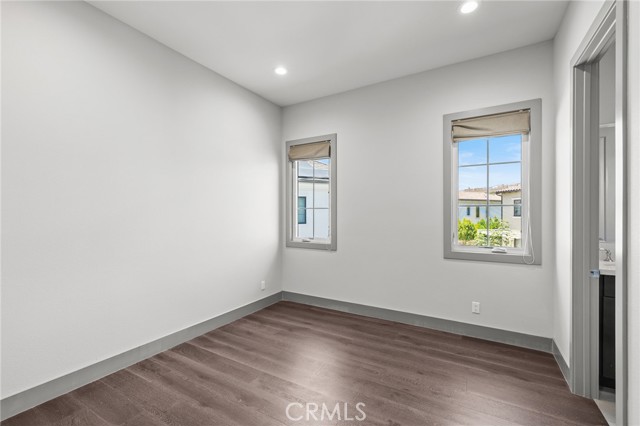 53 Thrasher, Irvine CA: https://media.crmls.org/medias/96fddcee-4629-4092-b056-723621644227.jpg