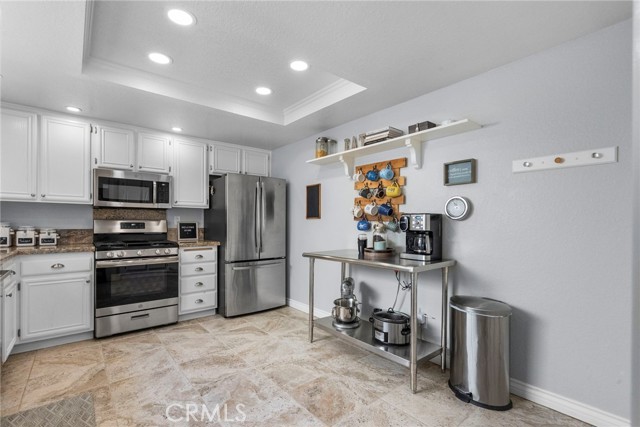 Detail Gallery Image 6 of 19 For 843 Links View Drive, Simi Valley,  CA 93065 - 2 Beds | 2 Baths
