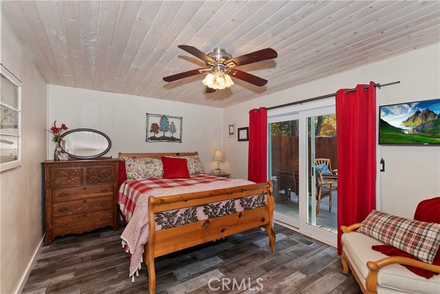 Detail Gallery Image 15 of 32 For 684 Elm St, Big Bear Lake,  CA 92315 - 4 Beds | 2 Baths
