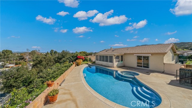 Detail Gallery Image 17 of 19 For 59 Cindy, Newbury Park,  CA 91320 - 3 Beds | 2 Baths