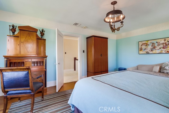 1239 S Patton Avenue, San Pedro CA: https://media.crmls.org/medias/97011add-ac6b-4a3e-8964-d4b2466863d1.jpg