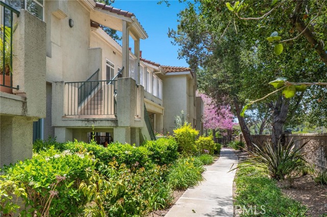 209 Cinnamon Teal, Aliso Viejo CA: https://media.crmls.org/medias/97014268-8eb8-4329-ac0c-e26c06655a36.jpg
