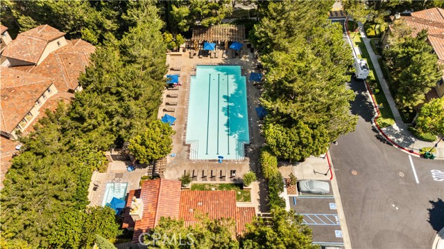 Detail Gallery Image 32 of 34 For 120 Jadestone, Irvine,  CA 92603 - 2 Beds | 2/1 Baths