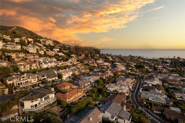 Detail Gallery Image 36 of 46 For 517 Emerald Bay, Laguna Beach,  CA 92651 - 4 Beds | 4 Baths