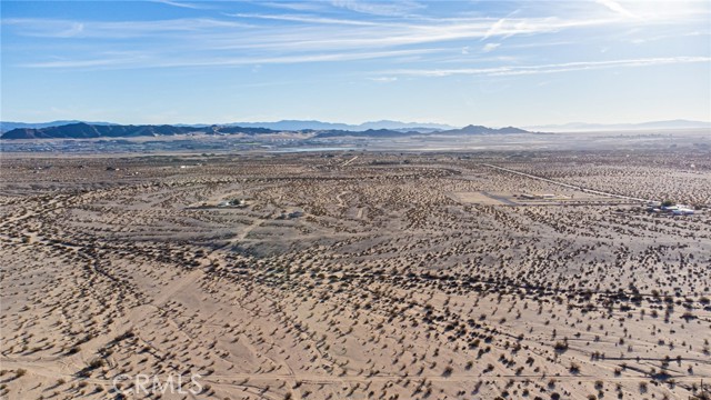 Detail Gallery Image 12 of 29 For 71531 Pioneer Trl, Twentynine Palms,  CA 92277 - – Beds | – Baths