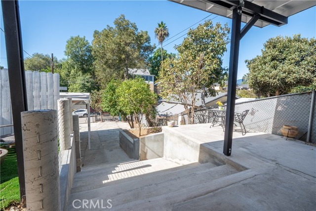 5019 Hub Street photo 32