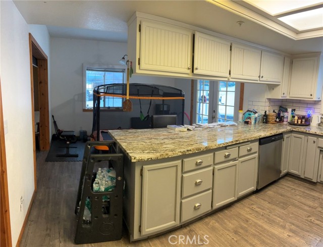 Detail Gallery Image 8 of 29 For 5412 Heath Creek, Wrightwood,  CA 92397 - 3 Beds | 2/1 Baths