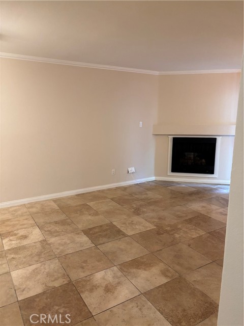 Detail Gallery Image 18 of 19 For 5510 Owensmouth Ave #120,  Woodland Hills,  CA 91367 - 3 Beds | 2 Baths