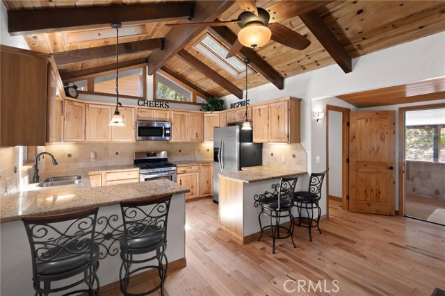 Detail Gallery Image 1 of 1 For 27720 Saunders Meadow Rd., Idyllwild,  CA 92549 - 2 Beds | 2/1 Baths