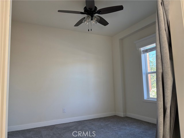 Detail Gallery Image 13 of 23 For 5874 Crestmoor Dr, Paradise,  CA 95969 - 2 Beds | 2 Baths