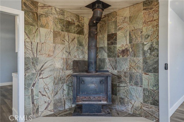 Detail Gallery Image 11 of 69 For 4629 Hill Rd, Lakeport,  CA 95453 - 3 Beds | 2/1 Baths