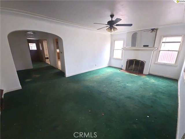 Detail Gallery Image 5 of 27 For 3581 E Alta, Fresno,  CA 93702 - 3 Beds | 2 Baths