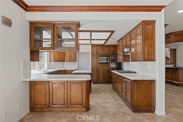 17830 Arvida Drive, Granada Hills CA: https://media.crmls.org/medias/9707d8e0-e4bd-490b-a12f-e29f94ab0b53.jpg