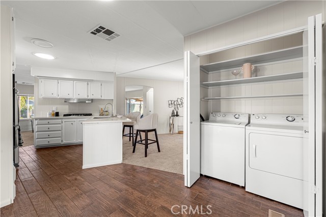 Detail Gallery Image 7 of 41 For 7221 San Luis, Carlsbad,  CA 92011 - 2 Beds | 2 Baths