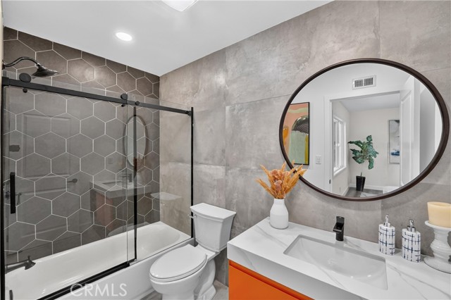 3412 North San Joaquin photo 43