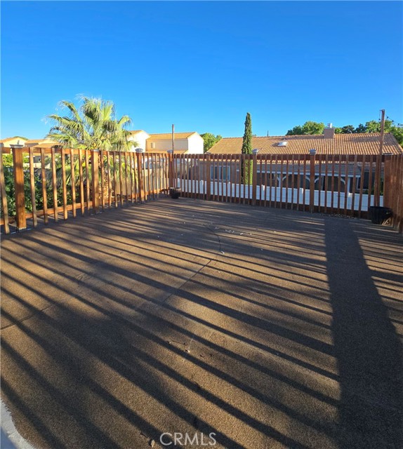 5034 Marseilles Court, Palmdale CA: https://media.crmls.org/medias/9708ad3e-6fb0-4621-abb9-ea660220ef24.jpg